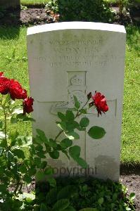 Dozinghem Military Cemetery - Davies, W